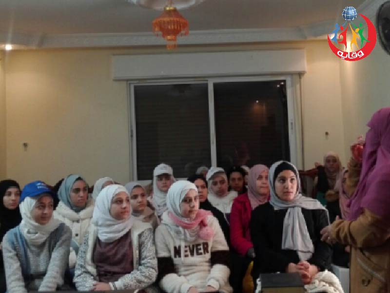 محاضرة لليافعات للمدربة الفاضلة عبير الغزو في إربد – الأردن 2020